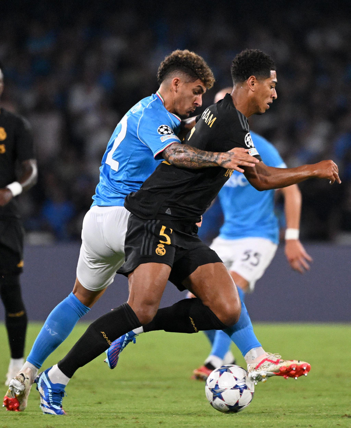 英雄联盟竞猜-皇马碾压那不勒斯，科瓦契奇三分雨点燃全场的简单介绍