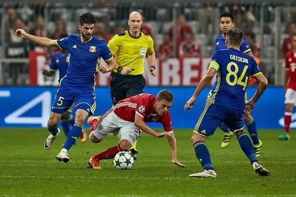 勒沃库森逆转巴西，阿奎罗关键制胜的简单介绍