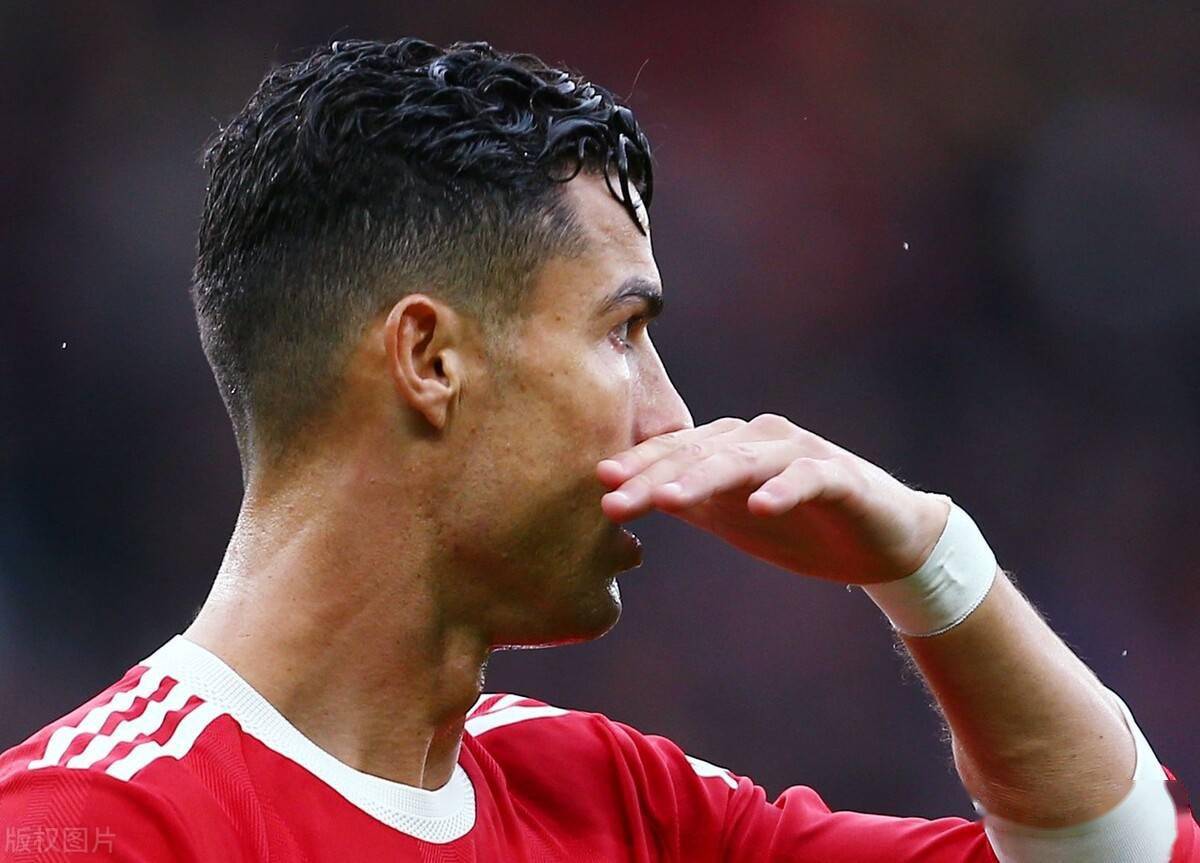 卡拉巴赫客场战平切尔西,取得宝贵一分 卡拉巴赫客场战平切尔西,取得宝贵一分