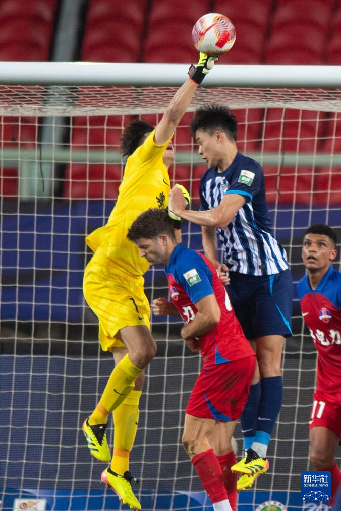 关于守门员神勇扑点助球队战胜对手的信息 关于守门员神勇扑点助球队战胜对手的信息