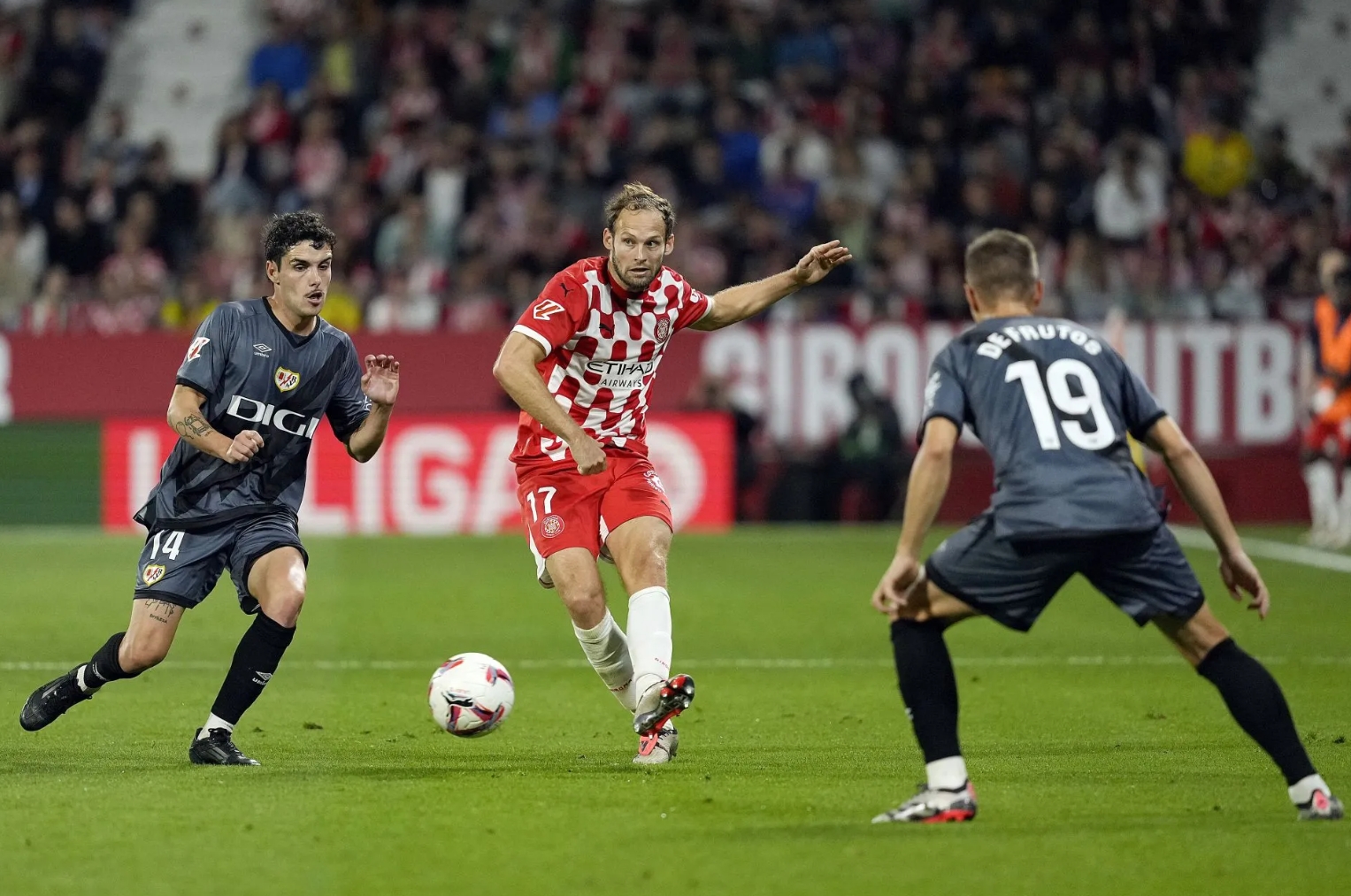 LOL英雄联盟投注-赫罗纳客场告捷，摆脱联赛低谷