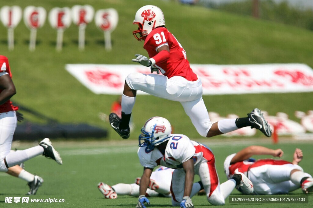 包含比赛中的精彩瞬间瞬间成为了历史的经典的词条