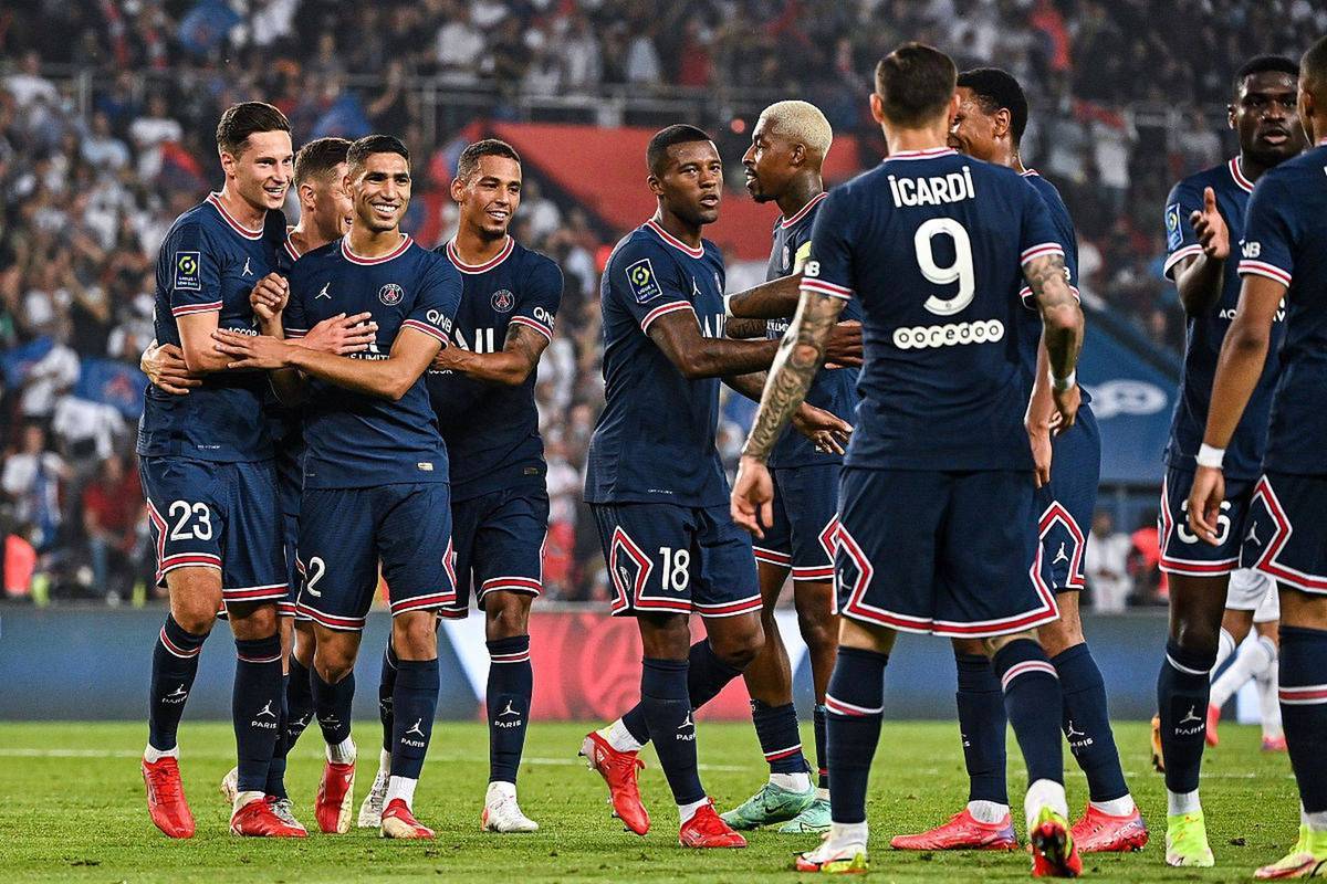 巴黎圣日耳曼锁定小组头名,主场雄心不减继续称霸 巴黎圣日耳曼锁定小组头名,主场雄心不减继续称霸