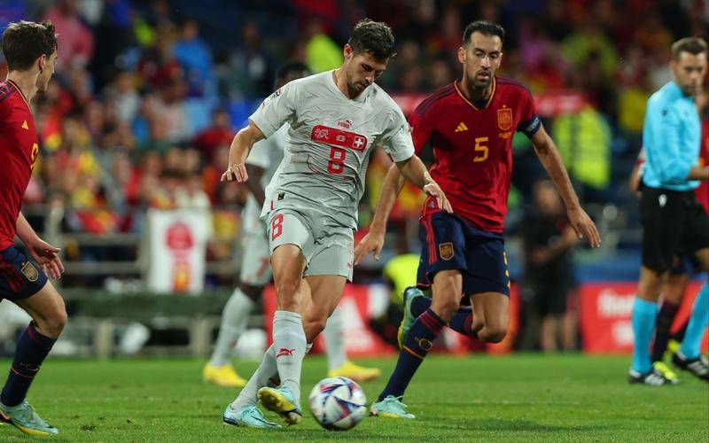 LOL英雄联盟直播-欧国联比赛西班牙队风头无两，令人惊叹的简单介绍