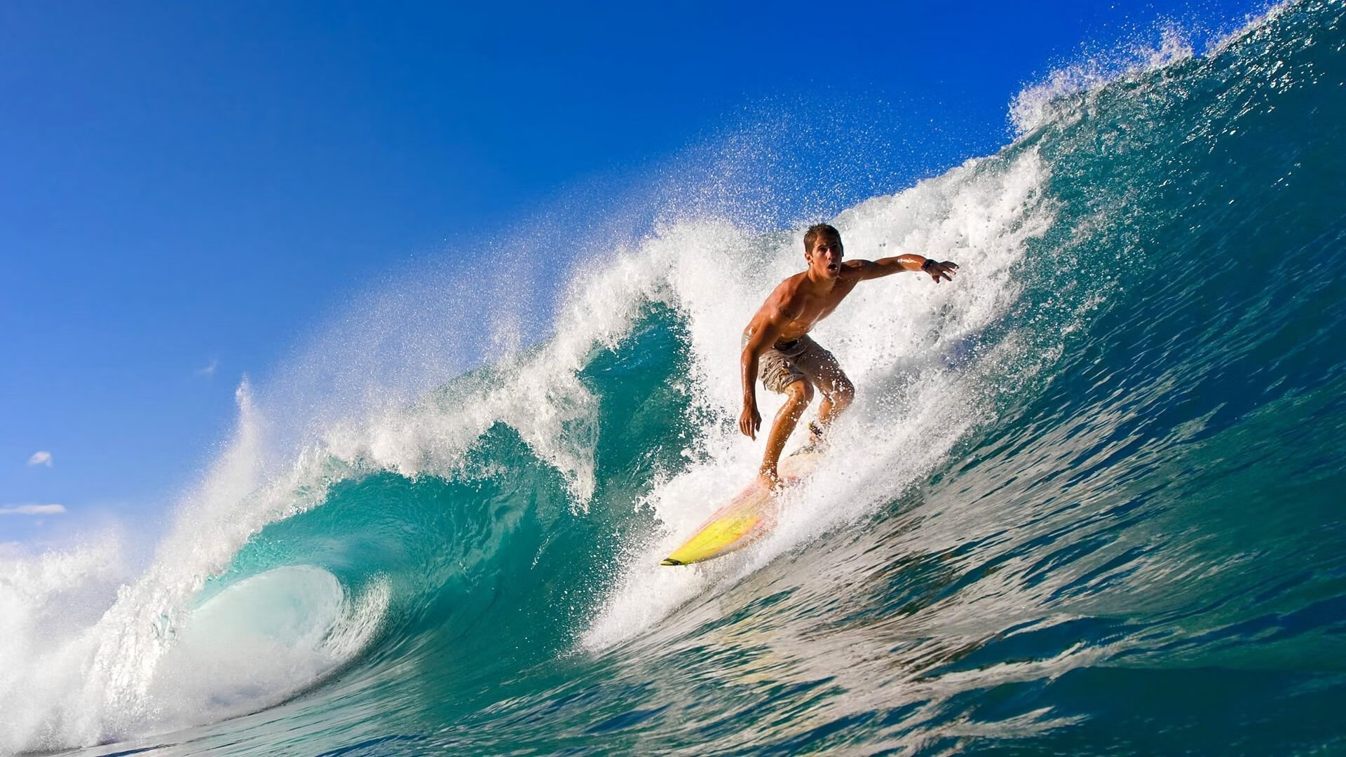 奥亚尔萨瓦尔爆发，沙特稳稳拿下拜仁，一场战术与意志的胜利