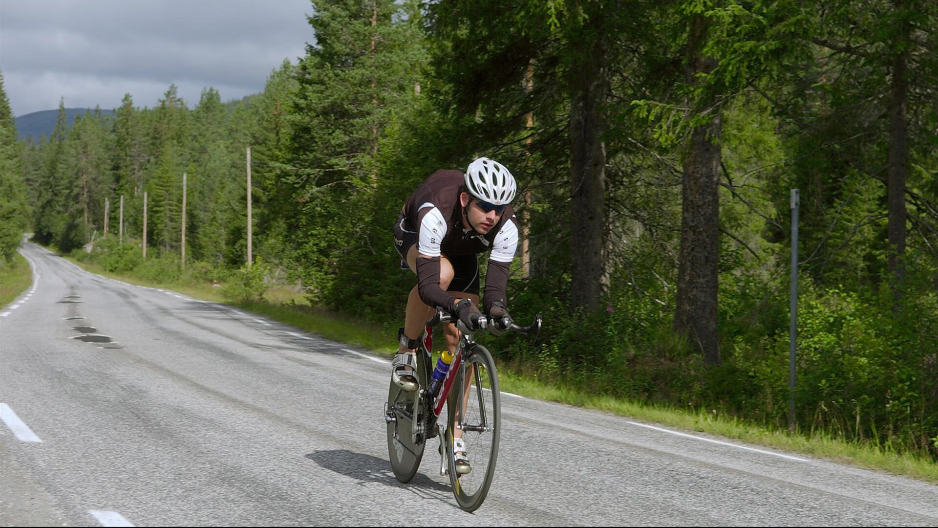 双线传奇，葡萄牙险胜波兰之夜，王皓带队书写东方荣耀